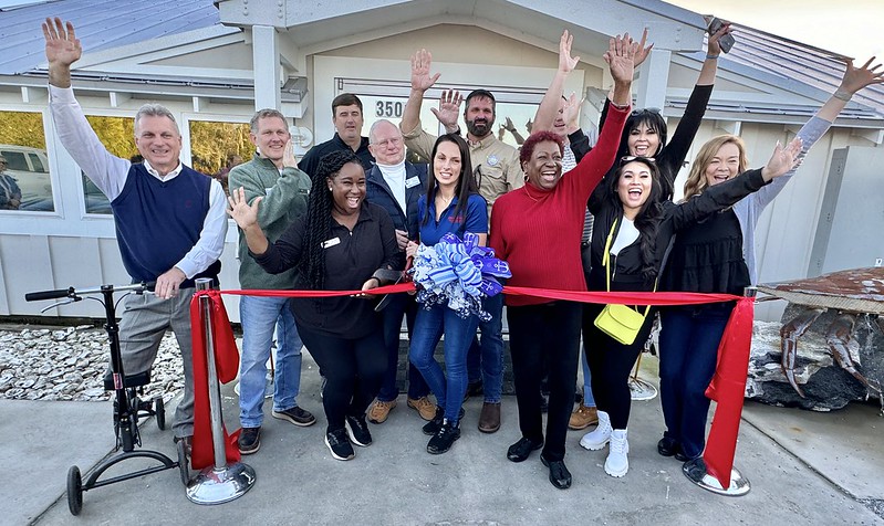 Custom Golden Blade Scissors W/ Logo And/Or Text  Ceremonial  Groundbreaking, Grand Opening , Crowd Control & Memorial Supplies