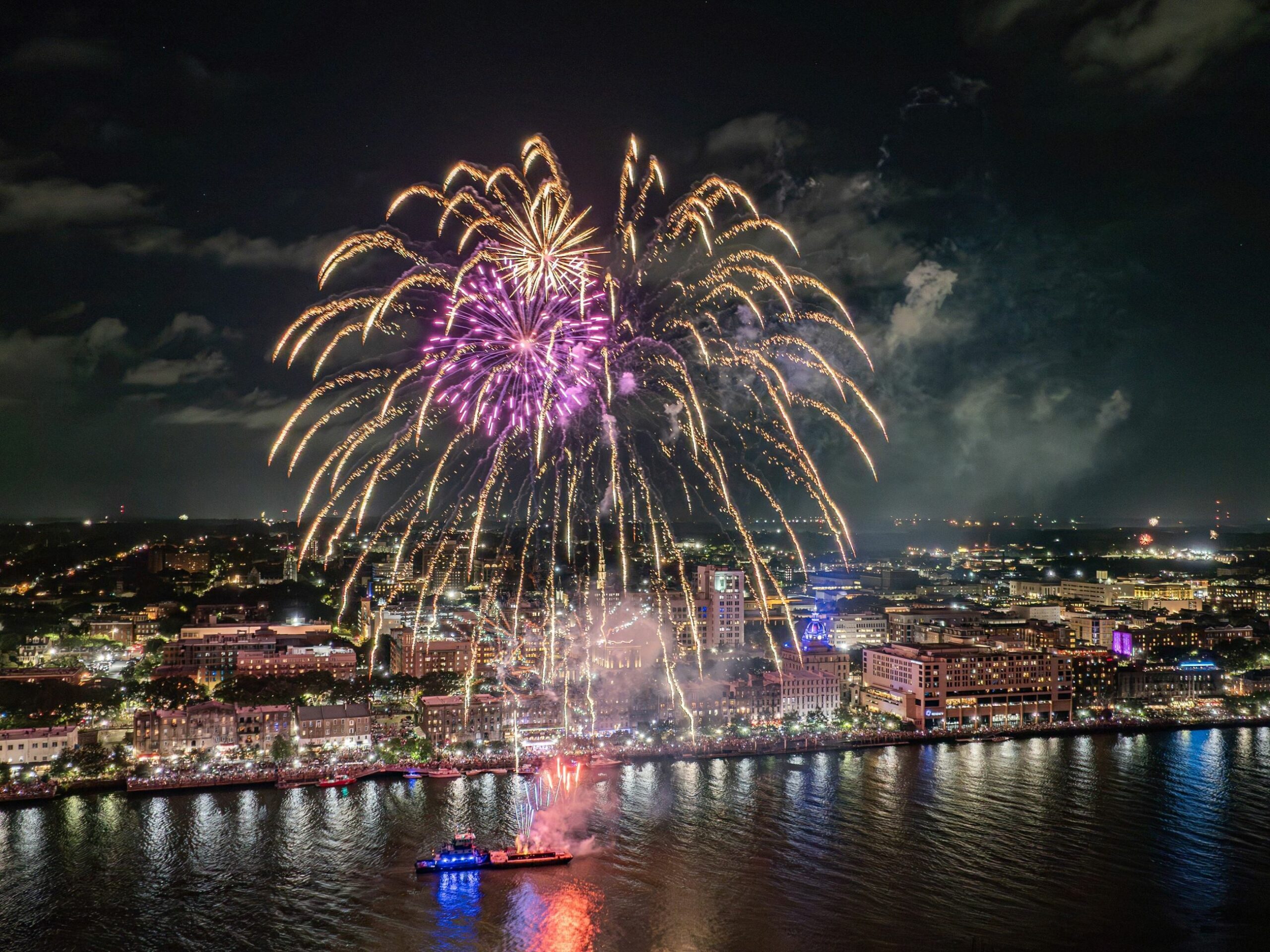 Savannah's Waterfront Independence Day Celebration - Savannah Master  Calendar